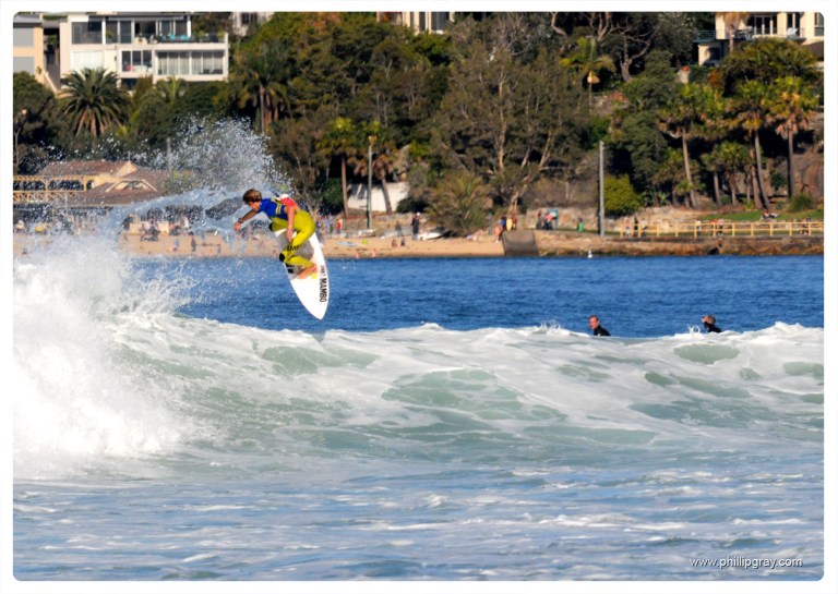 Sydney - Manly Surfer2